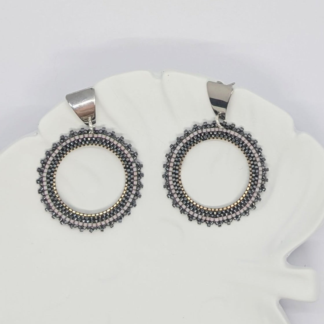 Shimmering grey beaded earrings