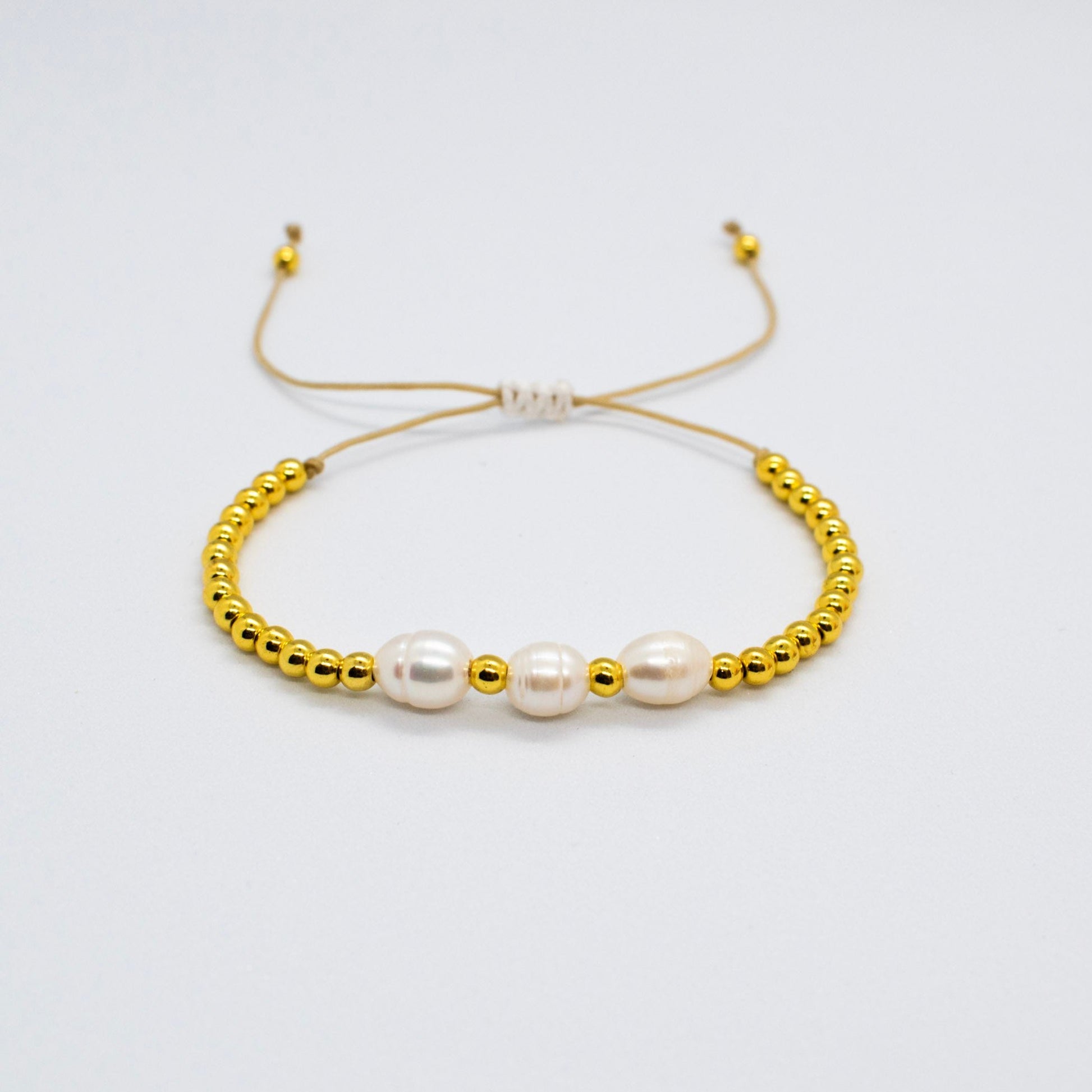 three pearls bracelet