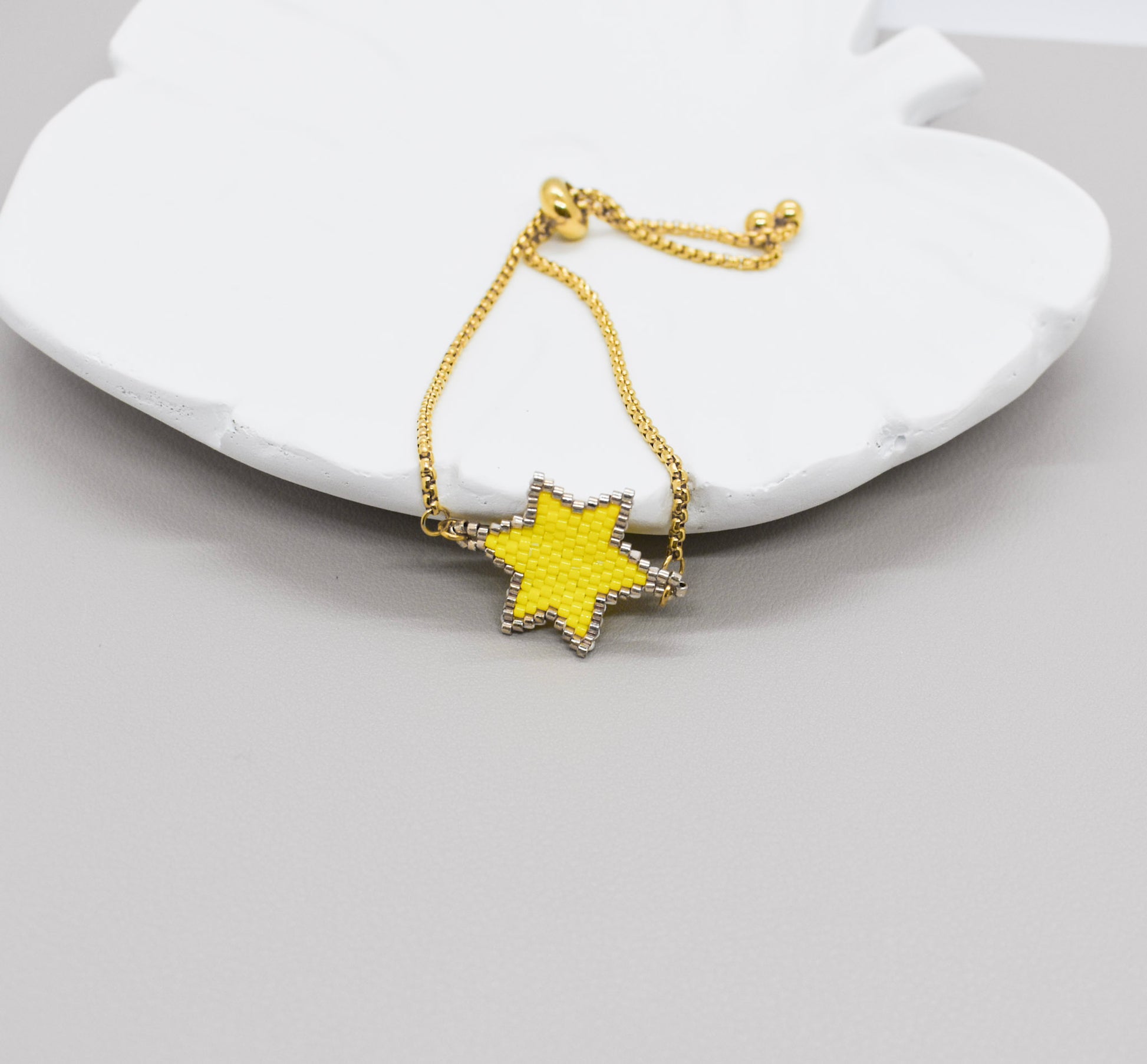 yellow star bracelet